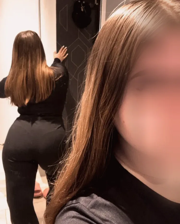Anja, 22
