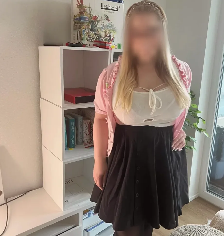 Aylin, 32