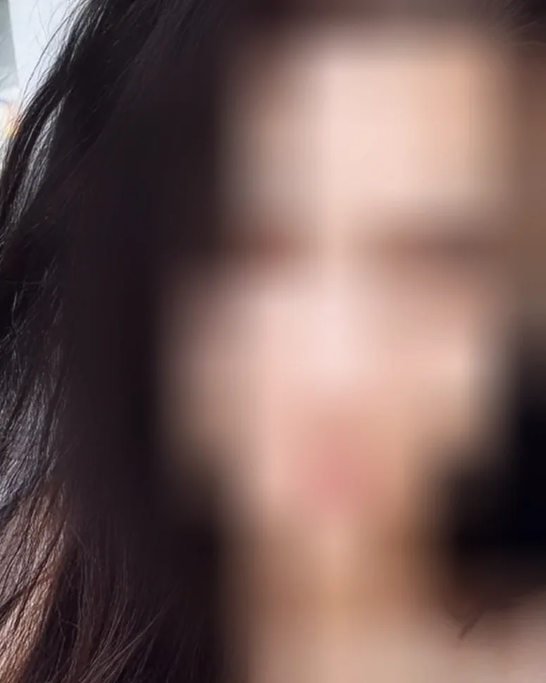 Tanja, 28